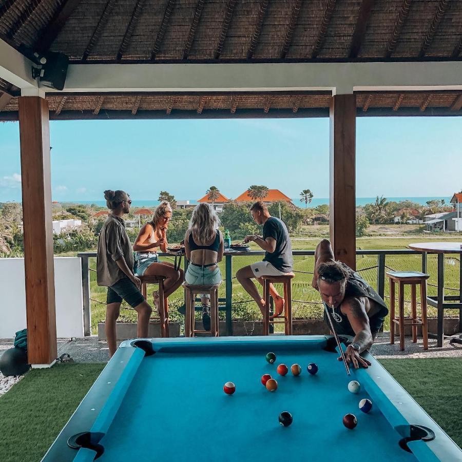Swell Hotel, Pool Bar & Restaurant Танаг-Лот Екстер'єр фото
